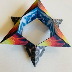 Fidget Cube Magnetic 3D Toy for kids and adults, great way to stay calm& focus.